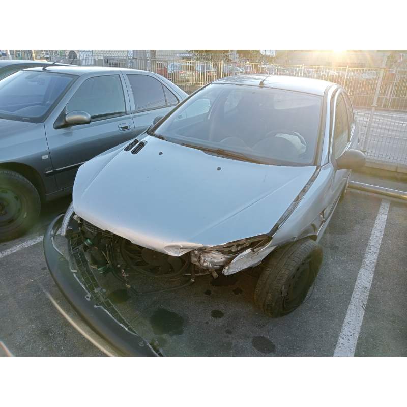 PEUGEOT 206 BERLINA