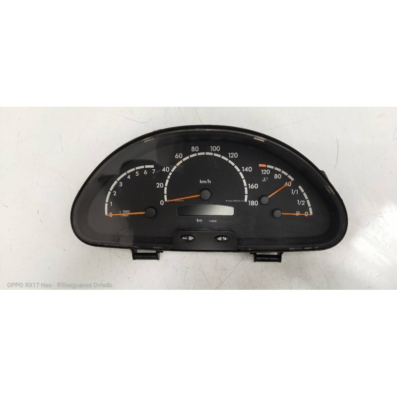 Recambio de cuadro instrumentos para mercedes sprinter 02.00  caja cerrada 208 cdi (901.6/902.661-662) referencia OEM IAM A00044