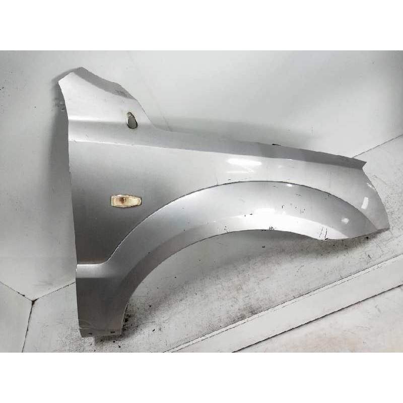 Recambio de aleta delantera derecha para kia sorento 2.5 crdi concept referencia OEM IAM   2006