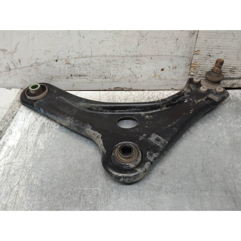 Recambio de brazo suspension inferior delantero izquierdo para citroen c4 cactus business referencia OEM IAM   