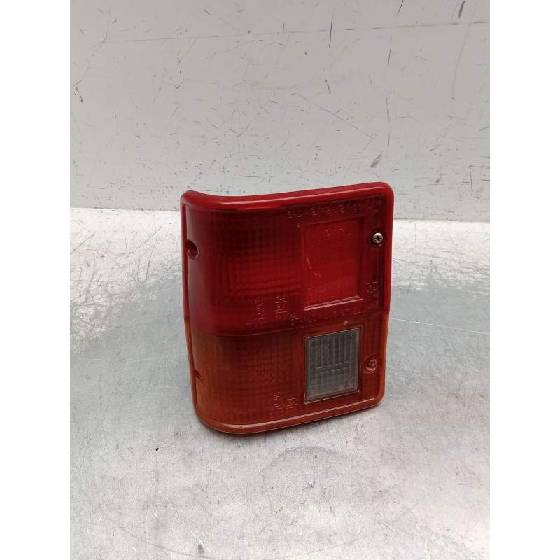 Recambio de piloto trasero izquierdo para mitsubishi montero (l040) 2500 td (2-ptas.) referencia OEM IAM 0436772L  