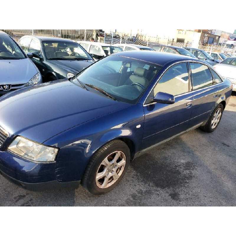 AUDI A6 BERLINA (4B2)