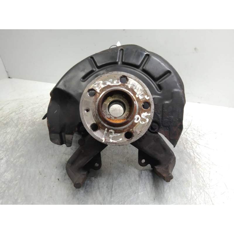 Recambio de mangueta delantera izquierda para volkswagen polo (9n3) 1.4 16v referencia OEM IAM  14G 2005
