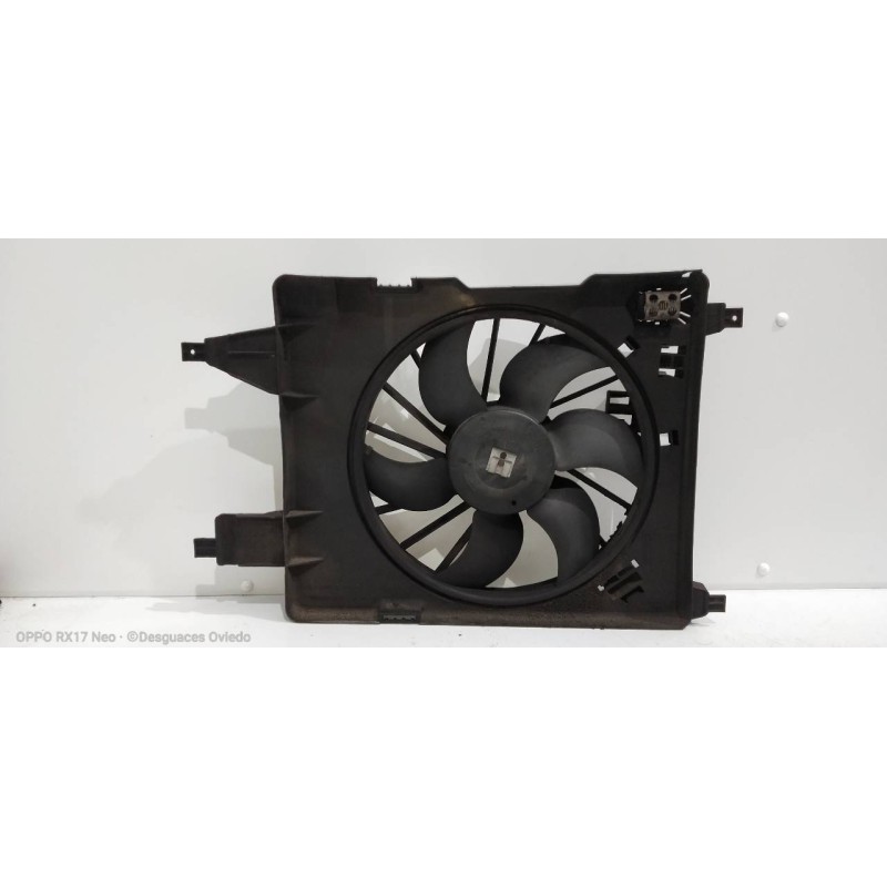 Recambio de electroventilador para renault scenic ii authentique referencia OEM IAM 8200151465  