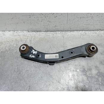 BRAZO SUSPENSION SUPERIOR TRASERO DERECHO 55100D3050 