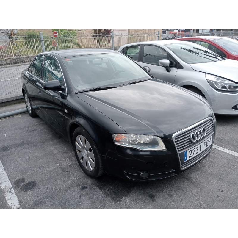 AUDI A4 BERLINA (8E)