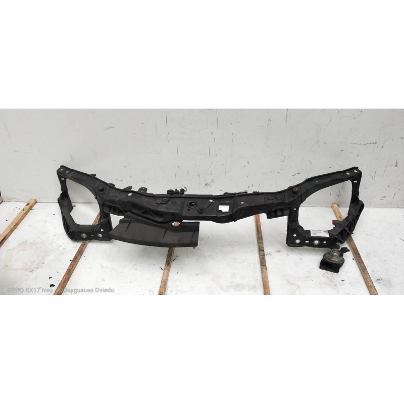 Recambio de panel frontal para opel vivaro combi 2.9t largo referencia OEM IAM   