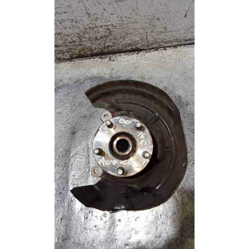 Recambio de mangueta delantera derecha para toyota avensis berlina (t 22) 1.6 luna (5-ptas.) referencia OEM IAM   