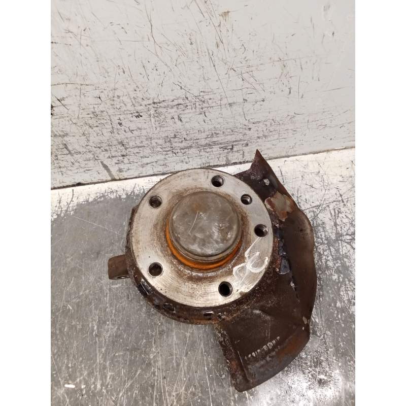 Recambio de mangueta delantera derecha para opel omega a (v87) 2.0 (f19, m19, n19) referencia OEM IAM   