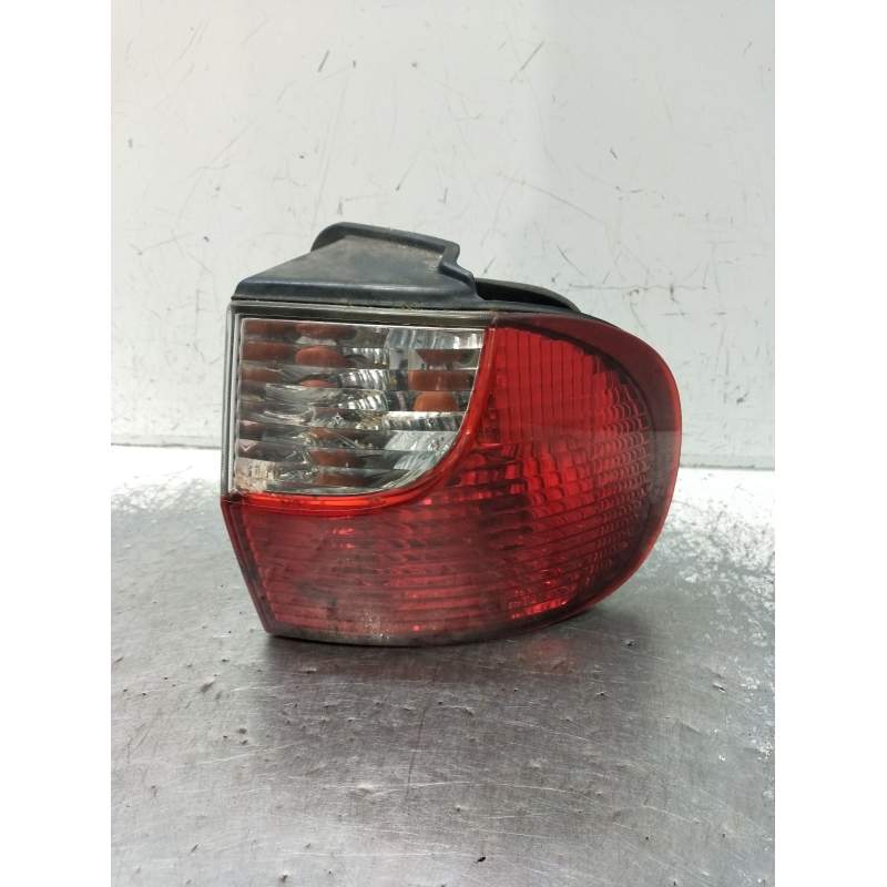 Recambio de piloto trasero derecho para hyundai h-1 / starex autobús (a1) 2.5 crdi referencia OEM IAM   2001