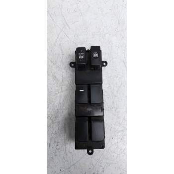 MANDO ELEVALUNAS DELANTERO IZQUIERDO 935702K000 