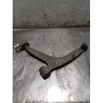 BRAZO SUSPENSION INFERIOR DELANTERO IZQUIERDO 20HDI 2004