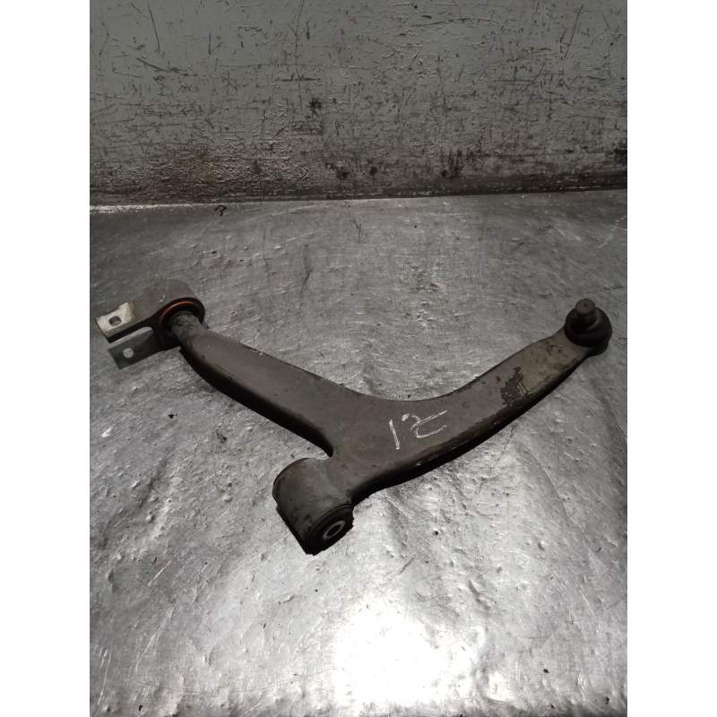Recambio de brazo suspension inferior delantero izquierdo para citroën xsara picasso referencia OEM IAM  20HDI 2004
