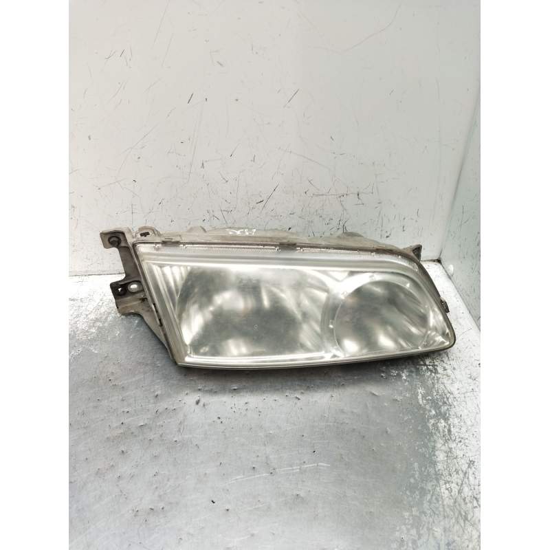 Recambio de faro derecho para hyundai h-1 / starex autobús (a1) 2.5 crdi referencia OEM IAM   2001