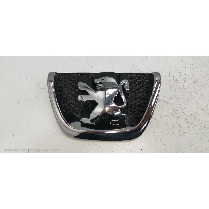 Recambio de rejilla delantera para peugeot 207 urban referencia OEM IAM   