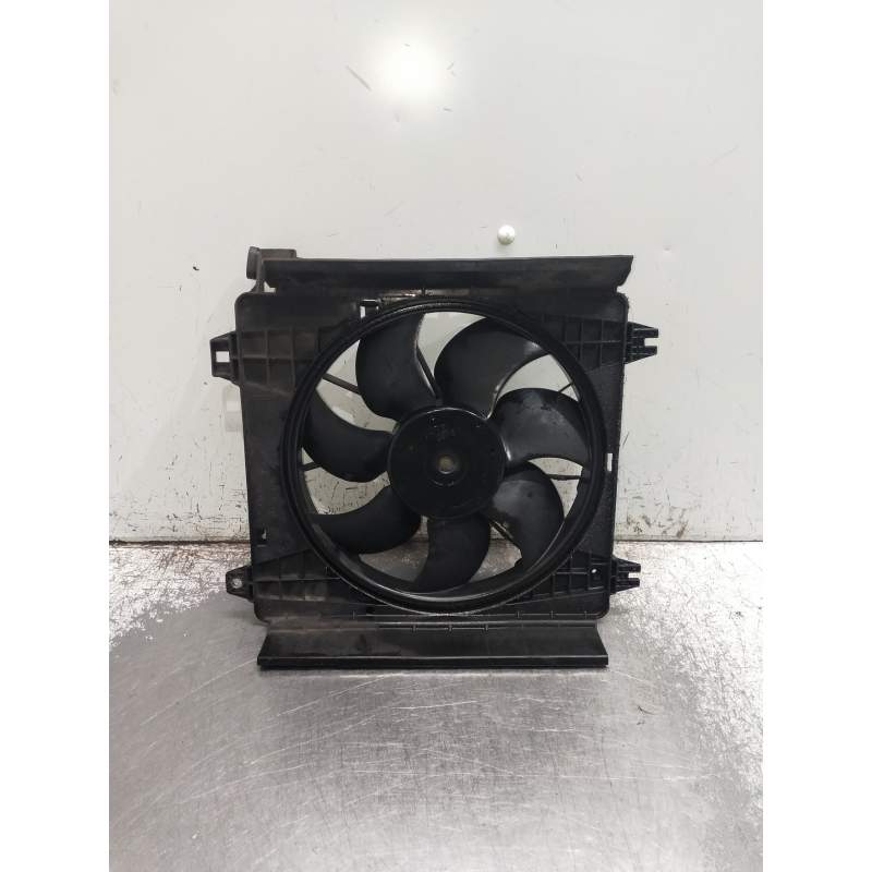 Recambio de electroventilador para peugeot 107 referencia OEM IAM 16360YV02100 5020379MP 