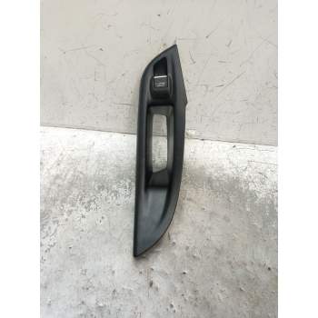 MANDO ELEVALUNAS TRASERO DERECHO BM51A237W20BEW 5P 2014