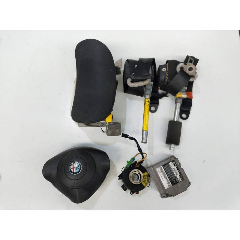 Recambio de kit airbag para alfa romeo 156 sportwagon 1.9 jtd cat referencia OEM IAM   