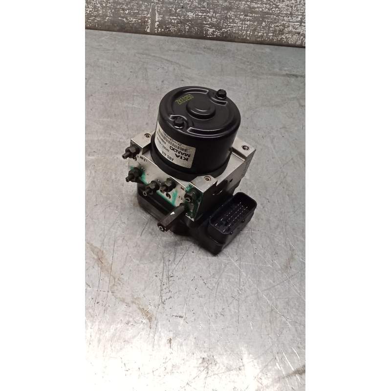 Recambio de abs para kia carnival ii (gq) 2.9 crdi referencia OEM IAM 0K2FA667B0 472AAC1C104 2K56T437A0 BH60104700