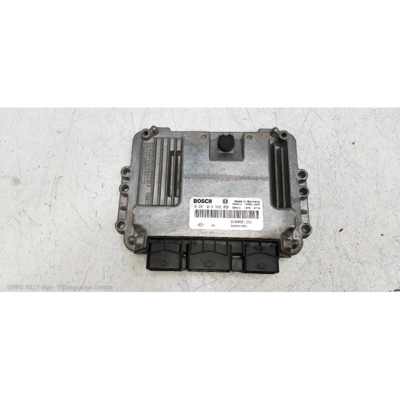 Recambio de centralita motor uce para renault megane ii berlina 5p dynamique referencia OEM IAM 0281013366 8200601334 8200631560