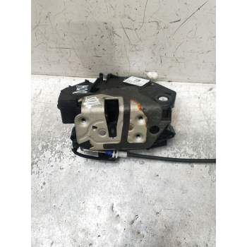 MOTOR CIERRE CENTRALIZADO TRASERO DERECHO 921764107 5P 2014