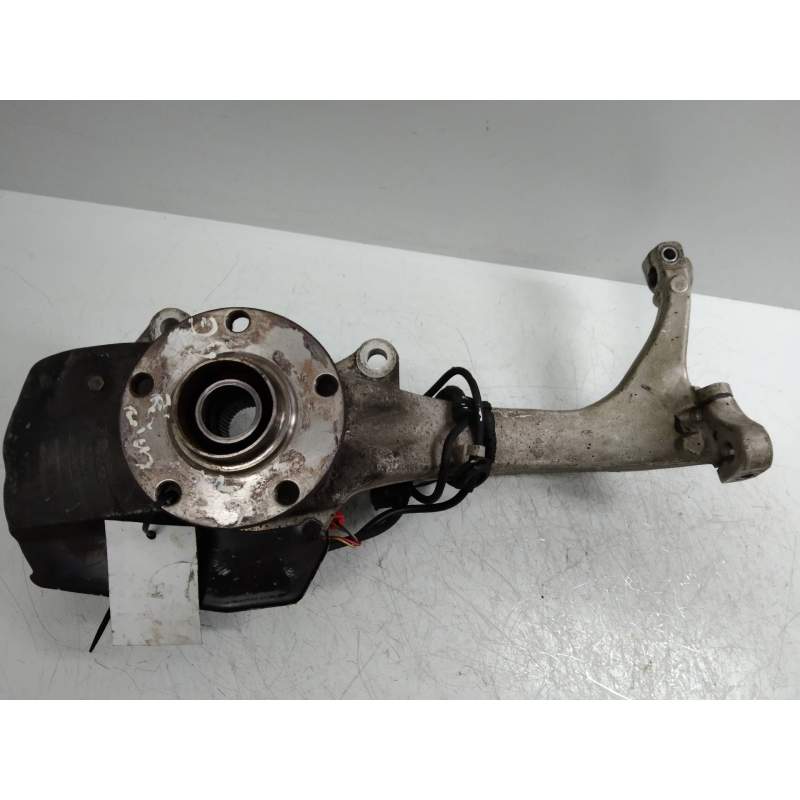 Recambio de mangueta delantera derecha para audi a6 berlina (4b2) 4.2 v8 40v referencia OEM IAM  42G 2001
