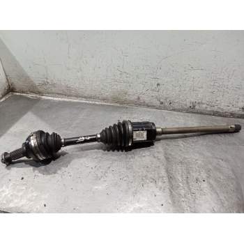 TRANSMISION DELANTERA DERECHA 330XD 2001