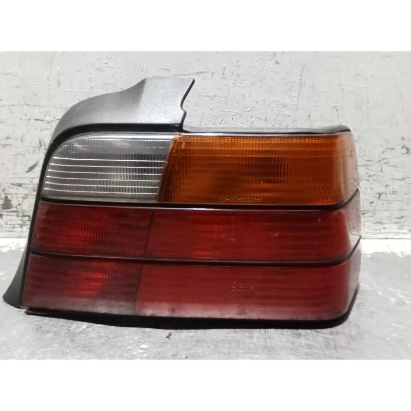 Recambio de piloto trasero derecho para bmw 3 (e36) 318 tds referencia OEM IAM  4P 1994