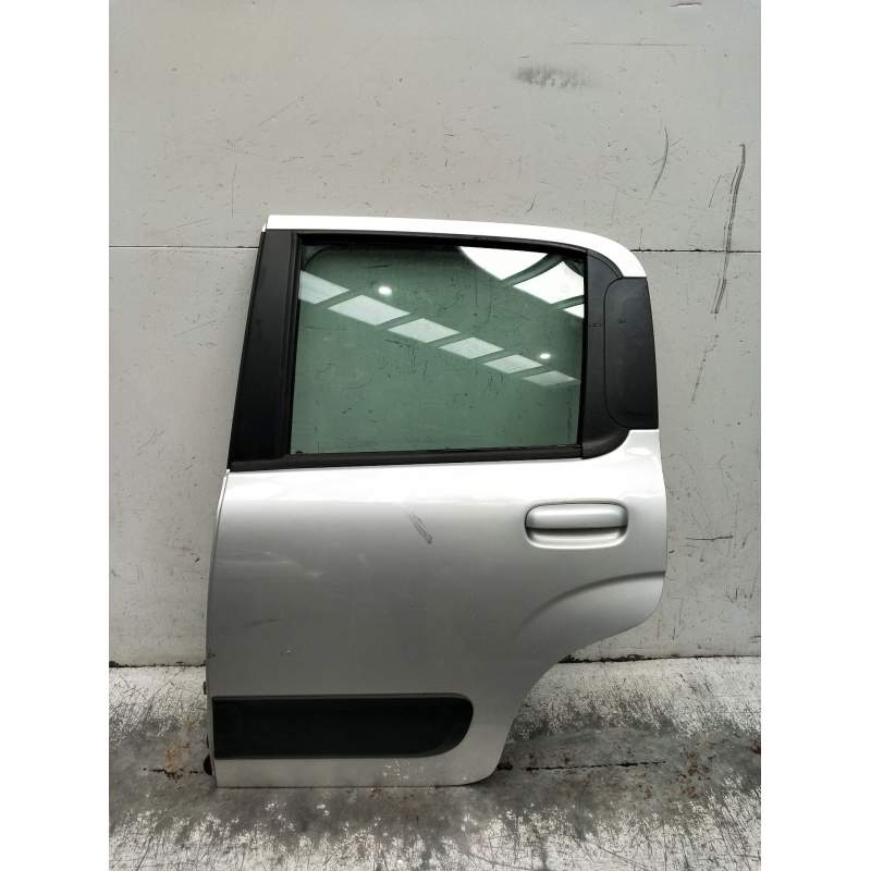 Recambio de puerta trasera izquierda para fiat panda (312_, 319_) 1.2 (312pxa1a) referencia OEM IAM  5P 2012