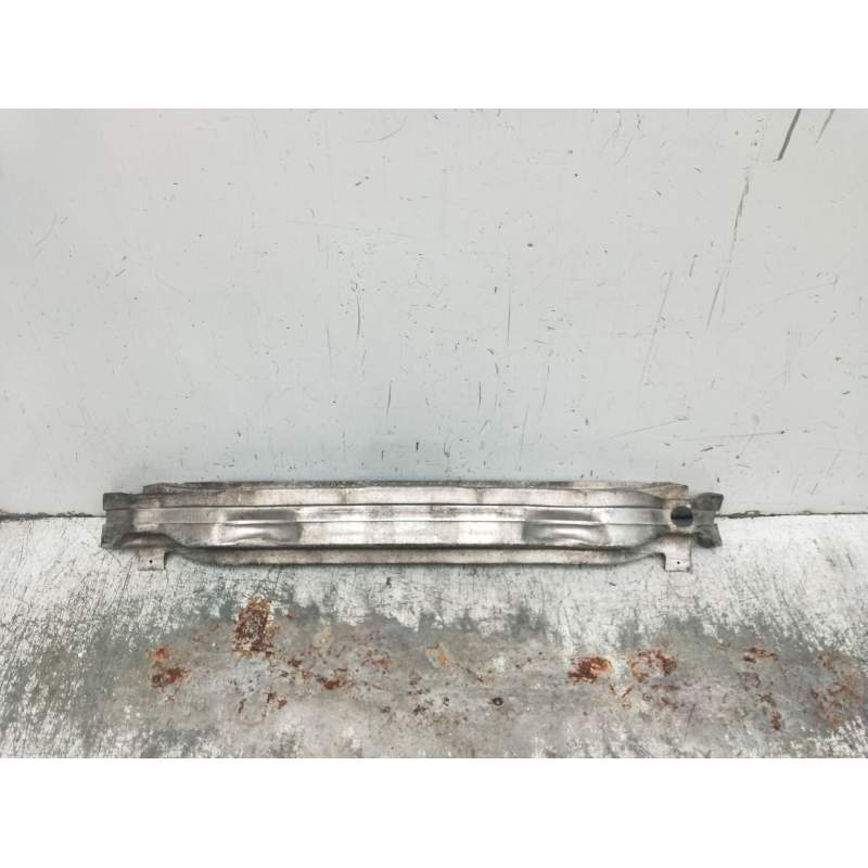 Recambio de refuerzo paragolpes delantero para audi a6 berlina (4f2) 3.0 tdi quattro (165kw) referencia OEM IAM   2004