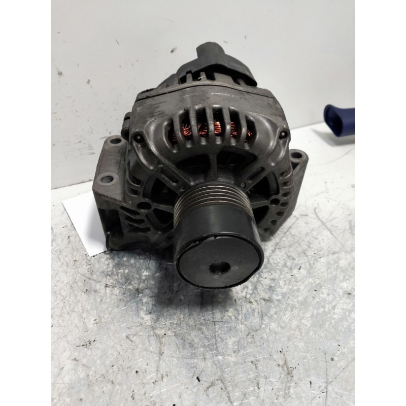 Recambio de alternador para suzuki swift berlina (mz) gl (3-ptas.) referencia OEM IAM 3140085E00000 VALEO 