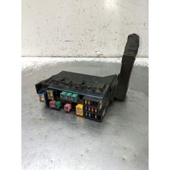 CAJA RELES / FUSIBLES 71543266 24382 2000