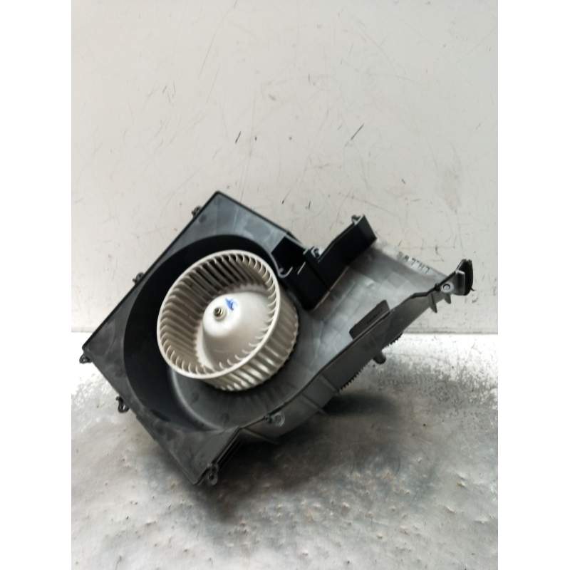 Recambio de motor calefaccion para nissan almera ii hatchback (n16) 2.2 di referencia OEM IAM   2000