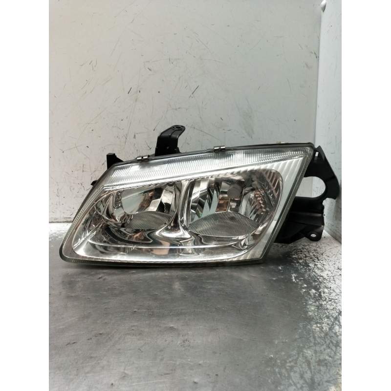 Recambio de faro izquierdo para nissan almera ii hatchback (n16) 2.2 di referencia OEM IAM 89004856 26060BN011 2000