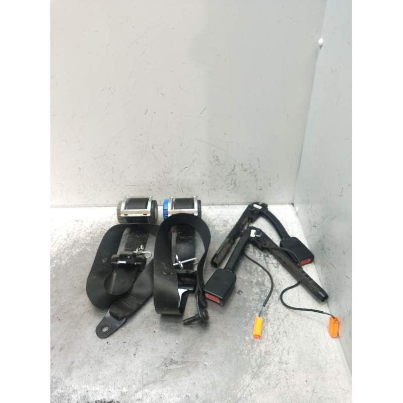 Recambio de juego cinturones delantero para ford fusion (cbk) steel referencia OEM IAM  5P 2002