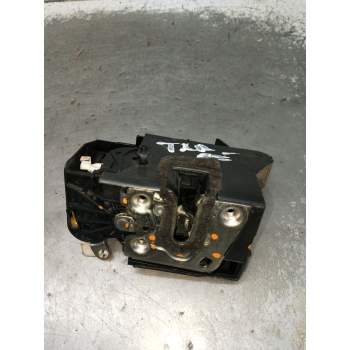 MOTOR CIERRE CENTRALIZADO TRASERO DERECHO 5P 2017