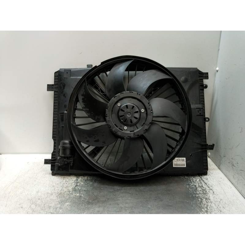 Recambio de electroventilador para infiniti q30 2.2 d referencia OEM IAM A2049061403 A2045000493 A2045050255 28405882013