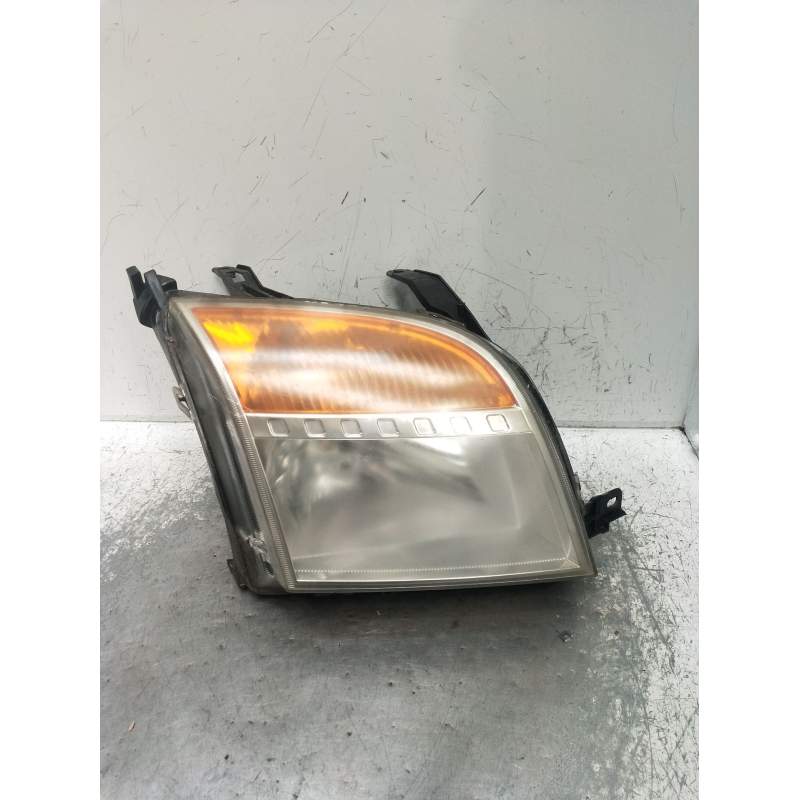 Recambio de faro derecho para ford fusion (cbk) steel referencia OEM IAM   2002
