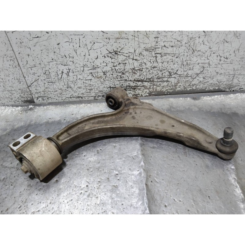 Recambio de brazo suspension inferior delantero derecho para opel astra j lim. sportive referencia OEM IAM   