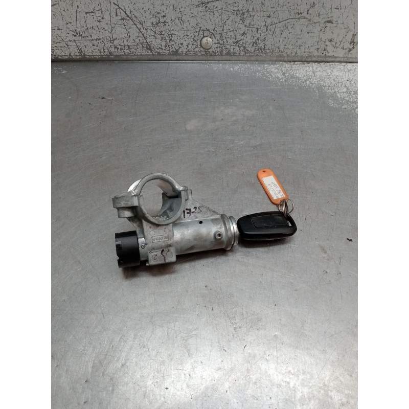 Recambio de conmutador de arranque para tata indica vista 1.3 crdi referencia OEM IAM 31231875  2012