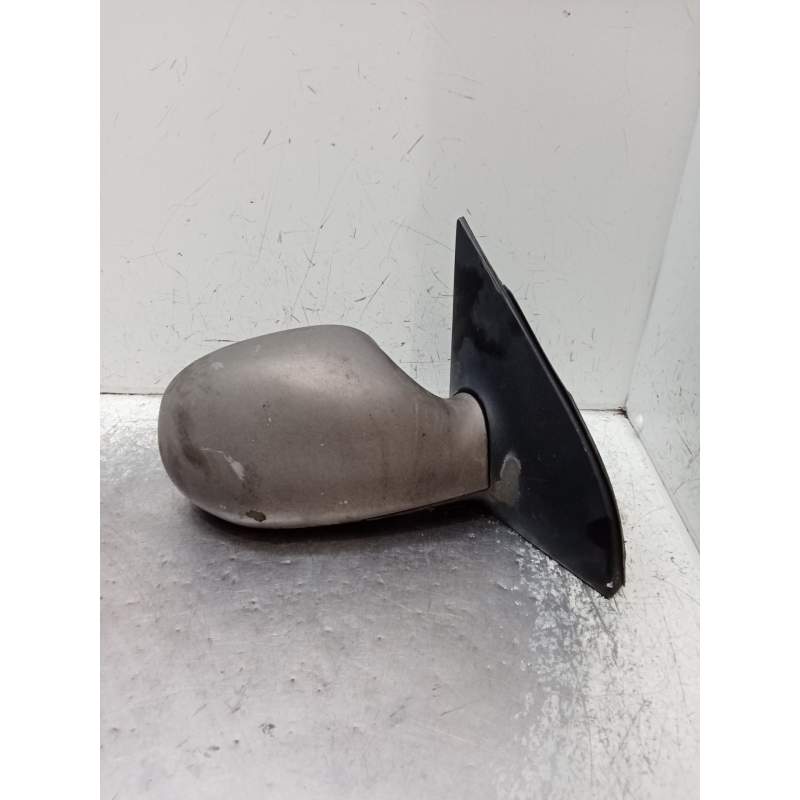 Recambio de retrovisor derecho para kia carnival ii (gq) 2.9 crdi referencia OEM IAM  ELÉCTRICO 2001