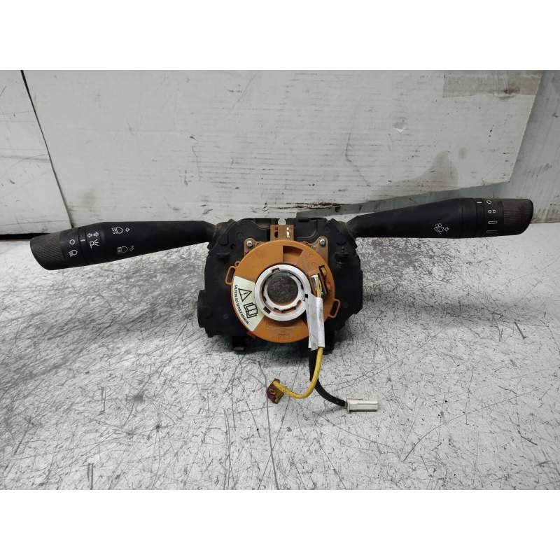 Recambio de mando luces para fiat doblo 1.3 16v jtd cat referencia OEM IAM 28152271  2010
