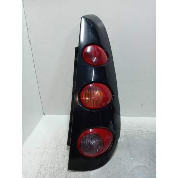 PILOTO TRASERO DERECHO 4548200664 