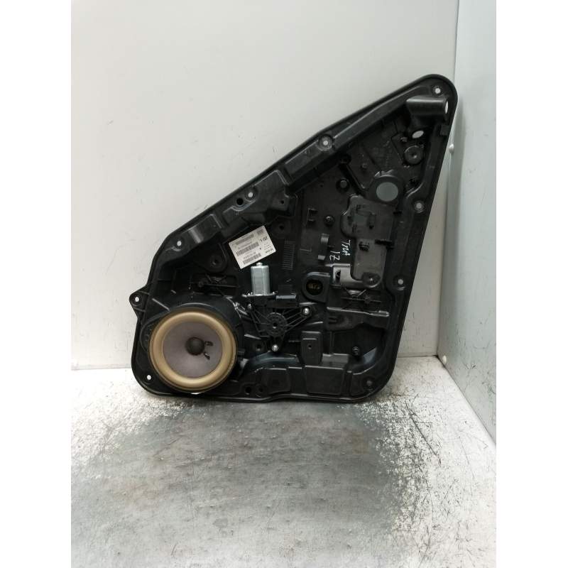 Recambio de elevalunas trasero izquierdo para infiniti q30 2.2 d referencia OEM IAM 827M15DA5A 5P 0000006582