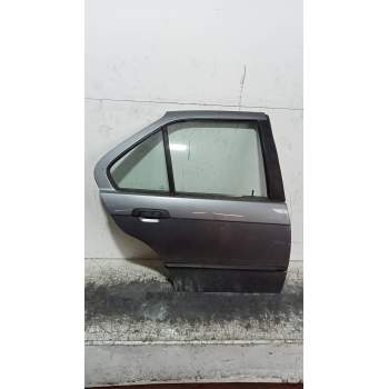 PUERTA TRASERA DERECHA 4P