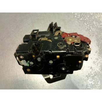 MOTOR CIERRE CENTRALIZADO TRASERO DERECHO 5P 2001
