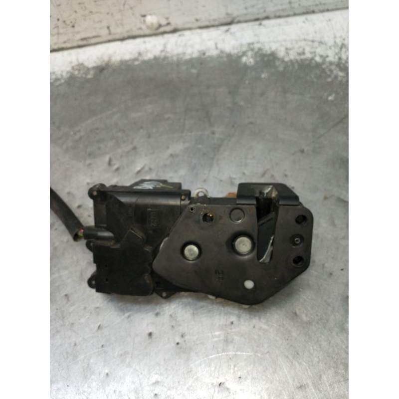 Recambio de motor cierre centralizado delantero derecho para mg zr 2.0 td referencia OEM IAM  3P 2001
