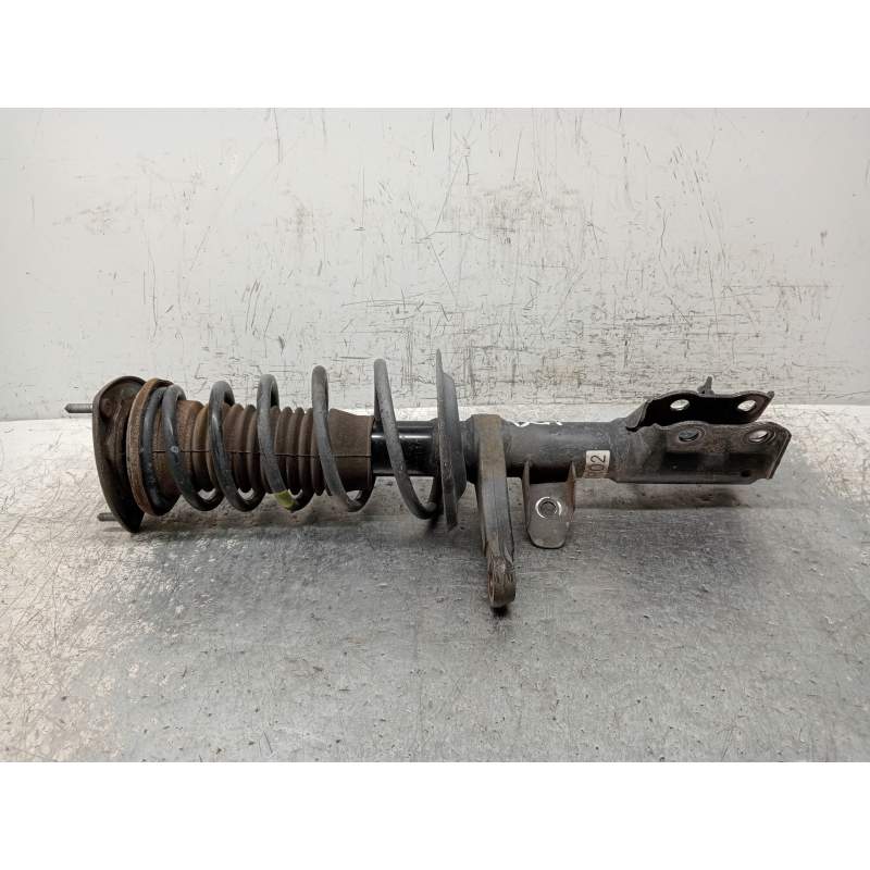 Recambio de amortiguador delantero derecho para toyota iq básico referencia OEM IAM 4851074020A  