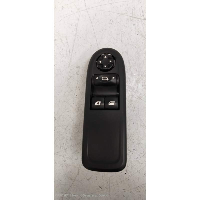 Recambio de mando elevalunas delantero izquierdo para citroën c3 selection referencia OEM IAM 96637530XT  2009
