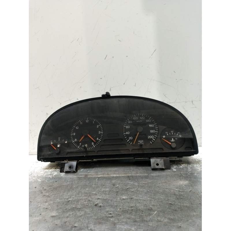 Recambio de cuadro instrumentos para peugeot 405 ii (4b) 1.9 d referencia OEM IAM 9609696380 19D 1992